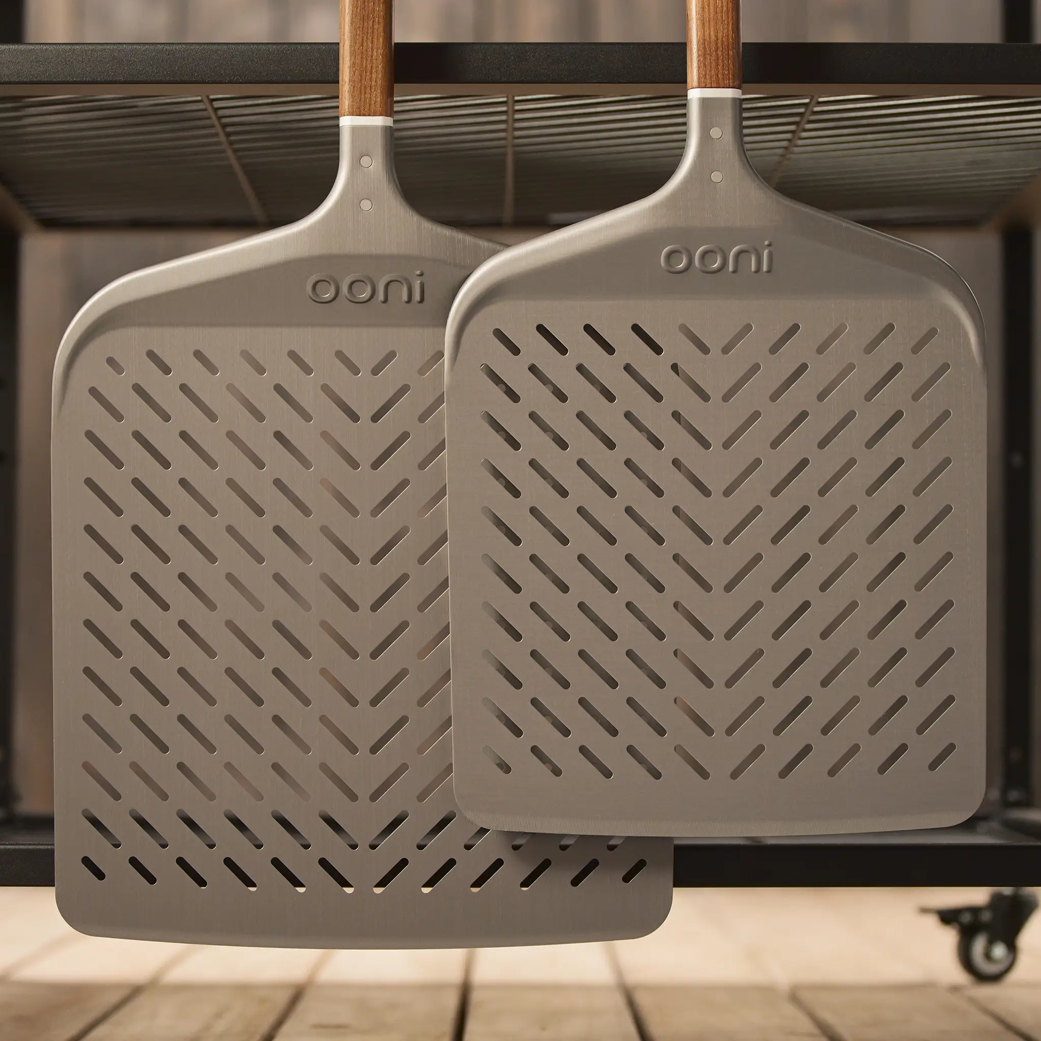 Ooni Signature Perforated Pizza Peel - Image 4